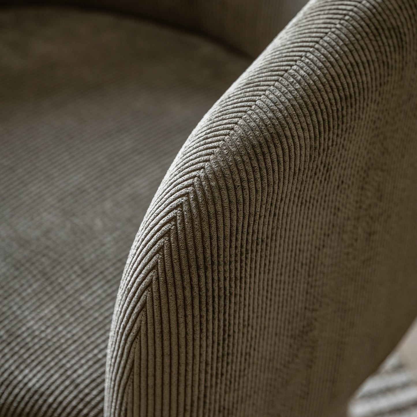 Holm Dining Chair Shitake