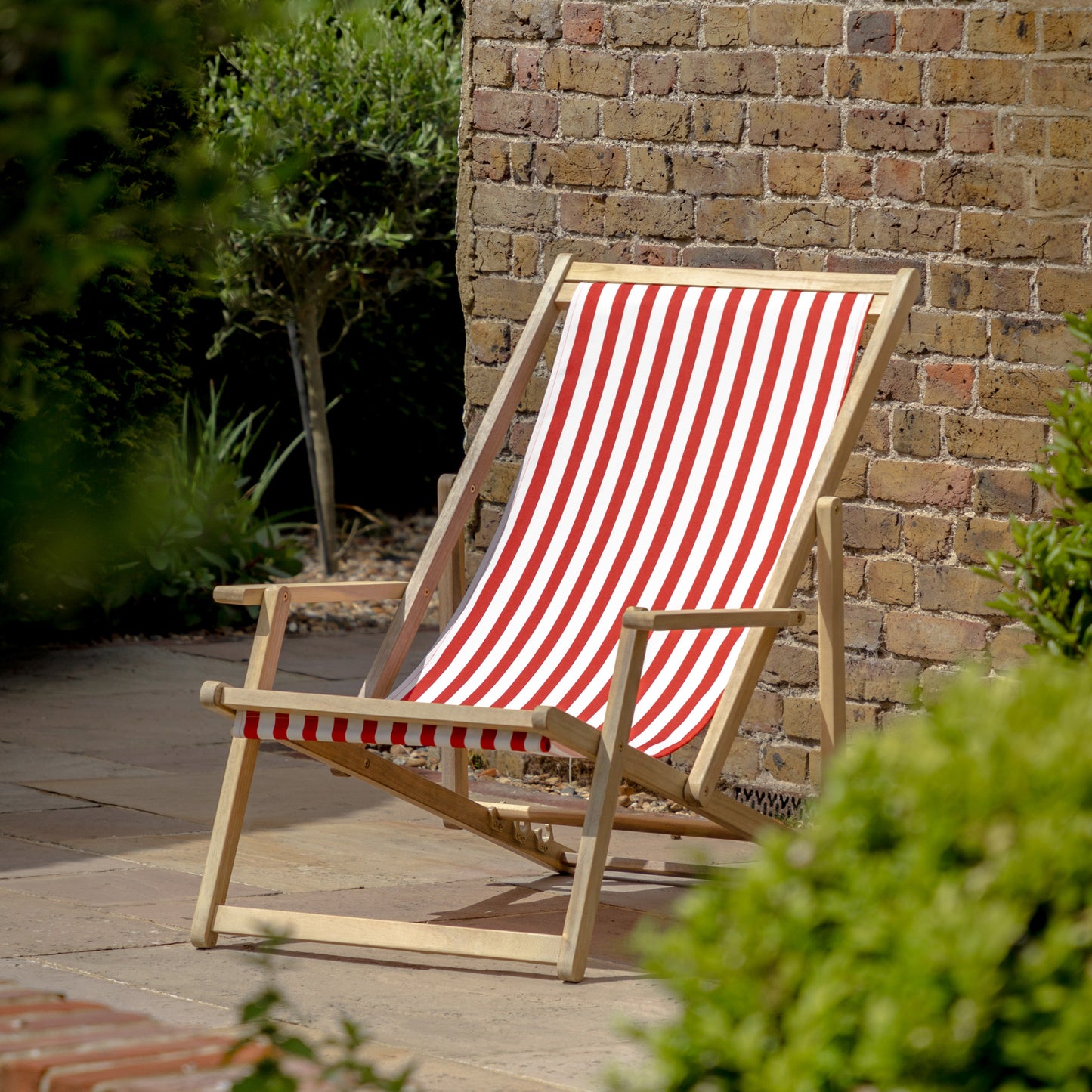 Deck Chair Stripped Red
