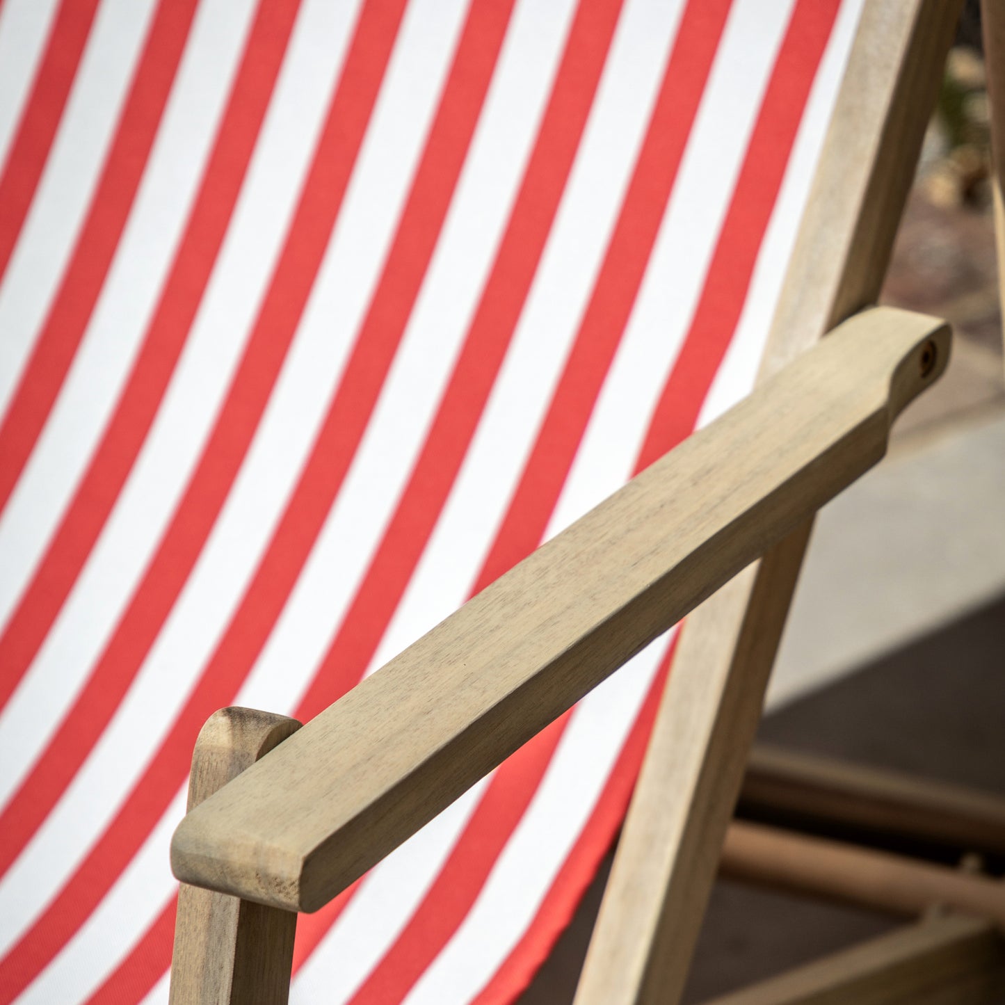 Deck Chair Stripped Red