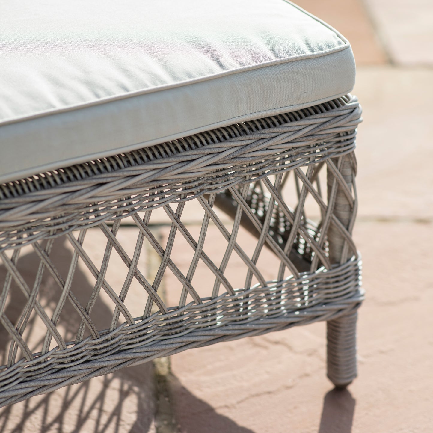 Menton Country Lounger Stone