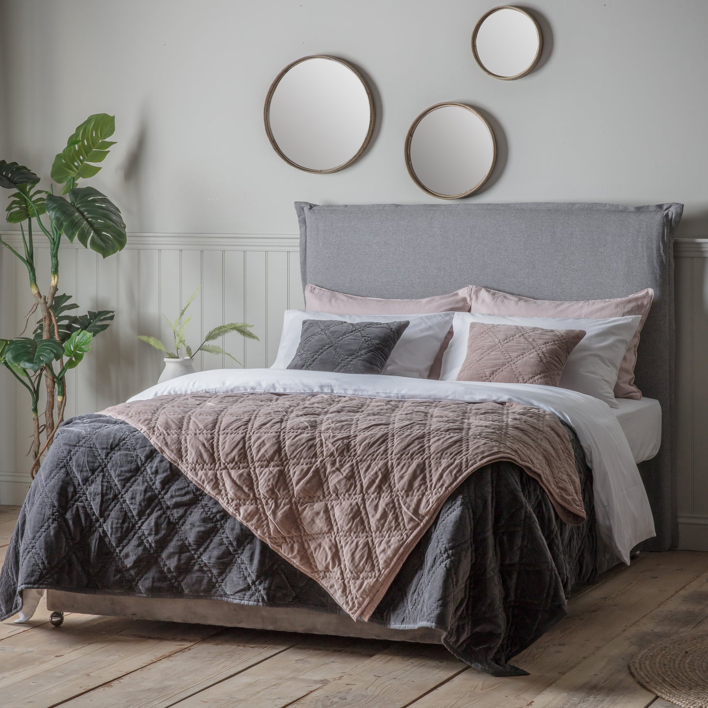 Quilted Diamond Bedspread Charcoal